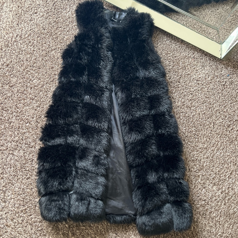 Luxurious Black Faux Fur Vest